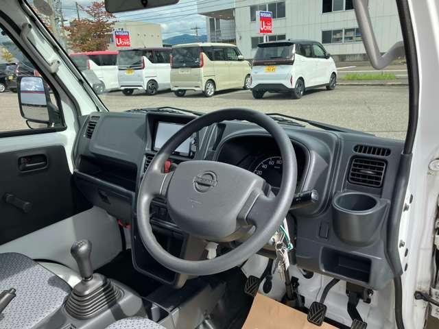 ＮＴ１００クリッパートラック ６６０　ＤＸ　４ＷＤ（4枚目）