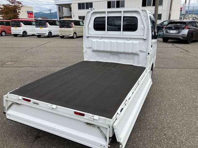 ＮＴ１００クリッパートラック ６６０　ＤＸ　４ＷＤ（14枚目）