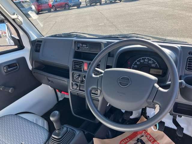 NT100クリッパートラック 660 DX 4WD(4枚目)