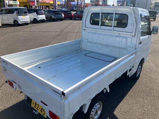 NT100クリッパートラック 660 DX 4WD(9枚目)