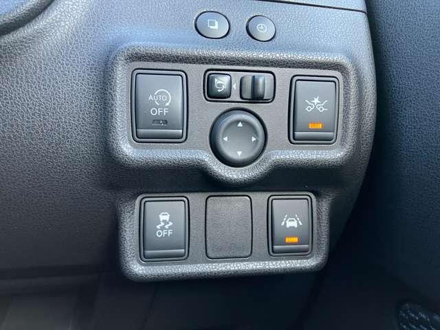 エマージェンシーブレーキ☆車線逸脱防止