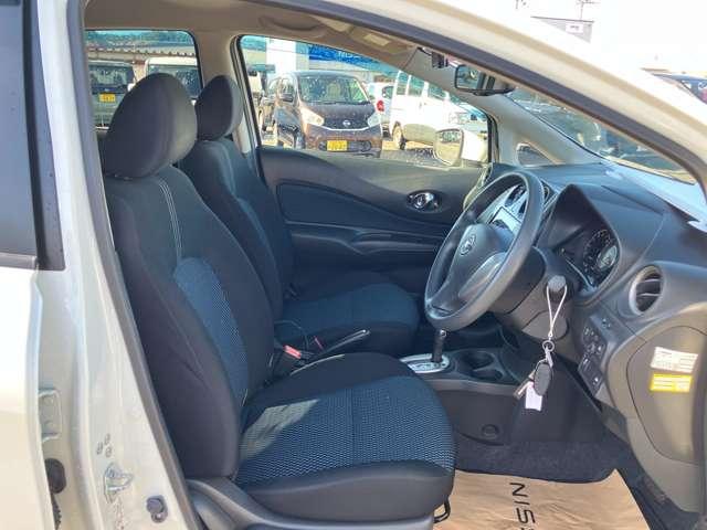 フロントシートのお写真です☆