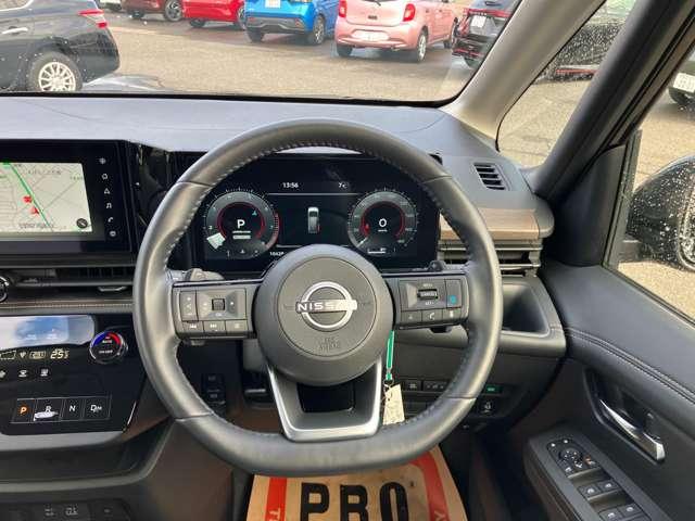 �n���h���X�C�b�`�ŃI�[�f�B�I���삪�ł��܂��B��𗣂������ʓ��𒲐��ł���̂ň��S�ł���