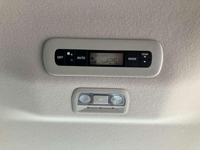 ��ȃG�A�R����