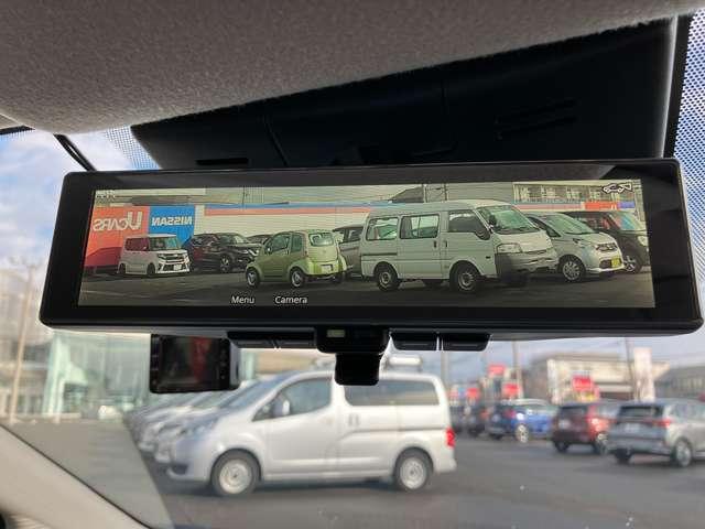 �C���e���W�F���g���[���~���[���J�����̉f�����f�����Ƃŉו���l������Ă��Ă�������E���m�ۂł��܂���