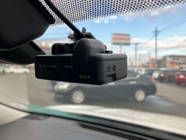 エクストレイル ２．０　２０Ｘｉ　２列車　４ＷＤ（9枚目）