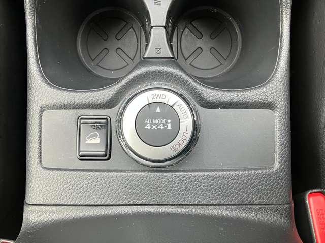 エクストレイル ２．０　２０Ｘｉ　２列車　４ＷＤ（14枚目）