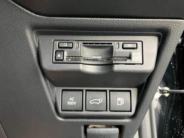 プリウス ２．０　Ｚ（9枚目）