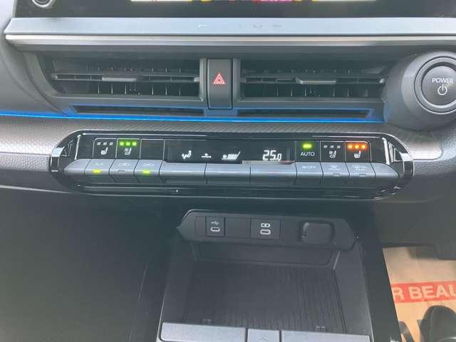 プリウス ２．０　Ｚ（12枚目）