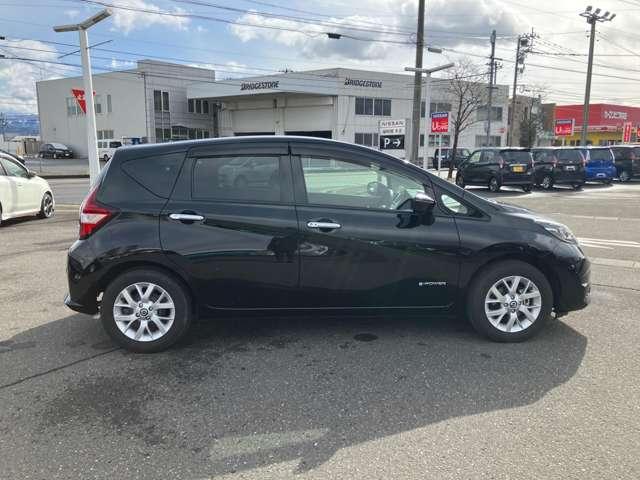 ノート １．２　ｅ－ＰＯＷＥＲ　Ｘ　メモリーナビ・アラウンドビュー・ＥＴＣ（21枚目）