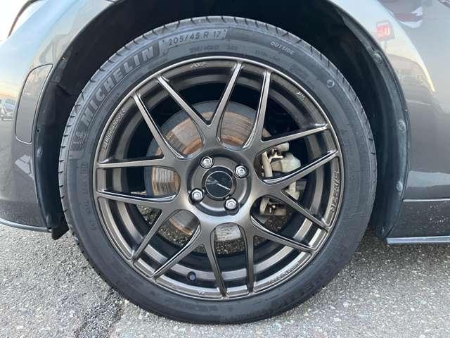 �ЊO�A���~�z�C�[���������Ă���܂��B