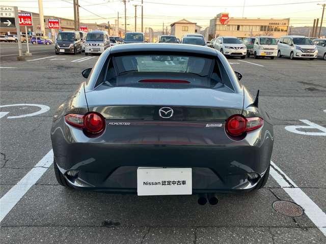 �Ηj���`�y�j���͂X�F�R�O�`�P�W�F�R�O�A���j�j���͂X�F�R�O�`�P�W�F�O�O�܂ŉc�Ƃ��Ă���܂��B�i���T���j�͒�x���ƂȂ�܂��j