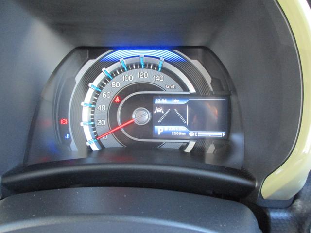 ハスラー ＨＹＢＲＩＤ　Ｇ　３型　４ＷＤ　オーディオレス　オートライト　プッシュスタート　オートエアコン　シートヒーター　スズキセーフティーサポート　４ＷＤ　衝突被害軽減システム　アイドリングストップ衝突安全ボディ　ＬＥＤヘッドライト　クルーズコントロール（9枚目）