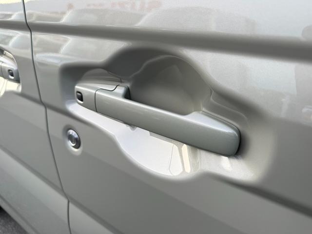 スペーシア ＨＹＢＲＩＤ　Ｘ　オーディオレス　衝突軽減ブレーキ　プッシュスタート　スライドドア　オートライト　シートヒーター　オートエアコン　衝突被害軽減システム　衝突安全ボディ　衝突安全ボディ　盗難防止システム（24枚目）