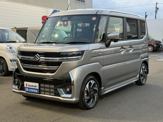 スペーシアカスタム カスタム　ＨＹＢＲＩＤ　ＸＳターボ　オーディオレス　プッシュスタート　オートライト　スライドドア　シートヒーター　オートエアコン　スズキセーフティーサポート　衝突被害軽減システム　衝突安全ボディ　盗難防止システム（2枚目）