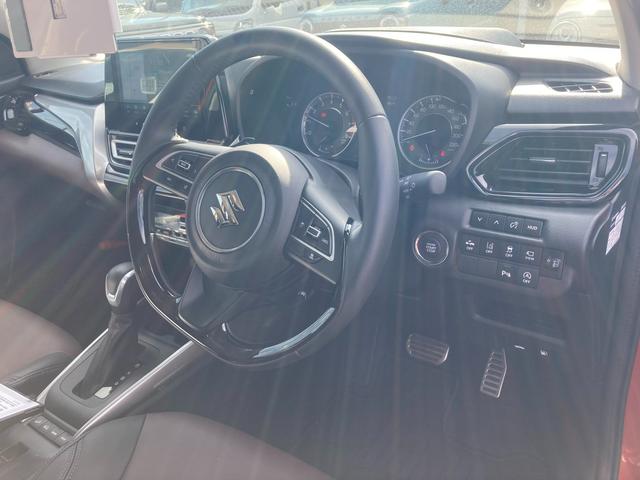 フロンクス 1型 衝突軽減ブレーキ付 全方位カメラ付きナビゲーション オートライト 純正ナビ バックカメラ Bluetooth プッシュスタート シートヒーター オートエアコン スズキセーフティーサポート 衝突被害軽減システム アイドリングストップ 衝突安全ボディ(5枚目)