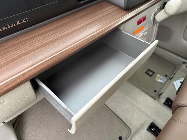 アルトラパンＬＣ ＬＣ　Ｘ　５型　衝突軽減ブレーキ付　オーディオレス　プッシュスタート　オートライト　オートエアコン　禁煙車　スズキセーフティーサポート　スズキセーフティーサポート　衝突被害軽減システム　衝突安全ボディ　盗難防止システム（62枚目）