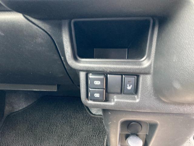 ワゴンＲスマイル ＨＹＢＲＩＤ　Ｓ　３型　衝突軽減ブレーキ　全方位カメラ付ナビ　純正ナビ　Ｂｌｕｅｔｏｏｔｈ　オートライト　スライドドア　バックカメラ　プッシュスタート　シートヒーター　オートエアコン　スズキセーフティーサポート　衝突被害軽減システム　アイドリングストップ（13枚目）