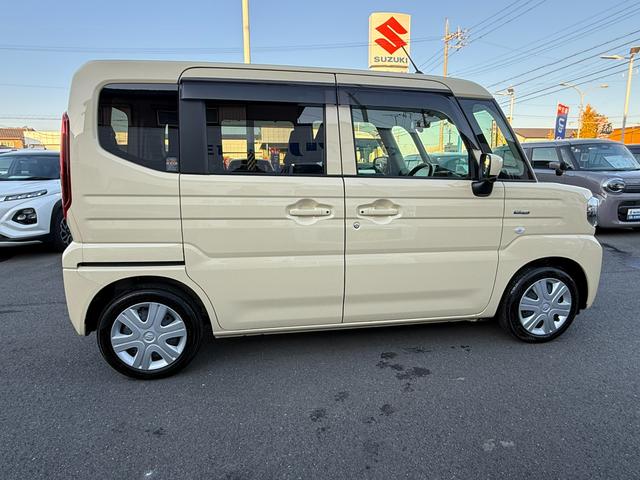 スペーシア ＨＹＢＲＩＤ　Ｘ　衝突軽減ブレーキ　全方位カメラ付き純正ナビ　純正ナビ　オートライト　バックカメラ　Ｂｌｕｅｔｏｏｔｈ　プッシュスタート　シートヒーター　オートエアコン　スズキセーフティーサポート　衝突被害軽減システム　アイドリングストップ　衝突安全ボディ（8枚目）