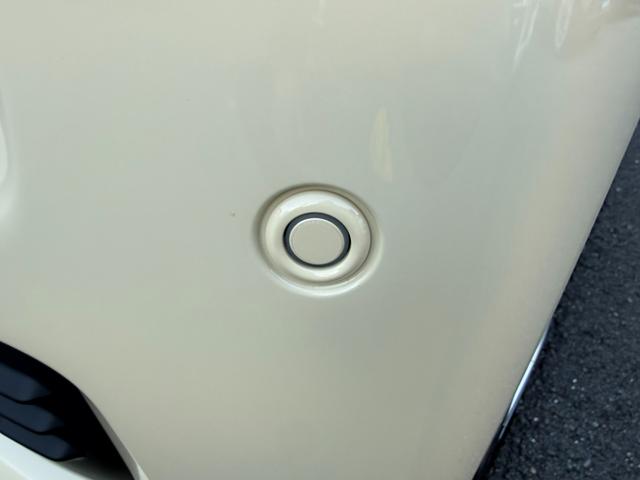 スペーシア ＨＹＢＲＩＤ　Ｘ　衝突軽減ブレーキ　全方位カメラ付き純正ナビ　純正ナビ　オートライト　バックカメラ　Ｂｌｕｅｔｏｏｔｈ　プッシュスタート　シートヒーター　オートエアコン　スズキセーフティーサポート　衝突被害軽減システム　アイドリングストップ　衝突安全ボディ（13枚目）