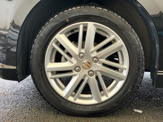 ソリオ ＨＹＢＲＩＤ　ＭＸ　衝突軽減ブレーキ　ナビゲ－ション　純正ナビ　Ｂｌｕｅｔｏｏｔｈ　オートライト　スライドドア　プッシュスタート　シートヒーター　オートエアコン　スズキセーフティーサポート　衝突被害軽減システム　横滑り防止機能　衝突安全ボディ（9枚目）