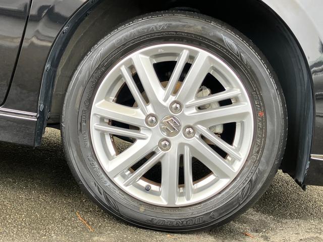 ソリオ ＨＹＢＲＩＤ　ＭＸ　衝突軽減ブレーキ　ナビゲ－ション　純正ナビ　Ｂｌｕｅｔｏｏｔｈ　オートライト　スライドドア　プッシュスタート　シートヒーター　オートエアコン　スズキセーフティーサポート　衝突被害軽減システム　横滑り防止機能　衝突安全ボディ（13枚目）