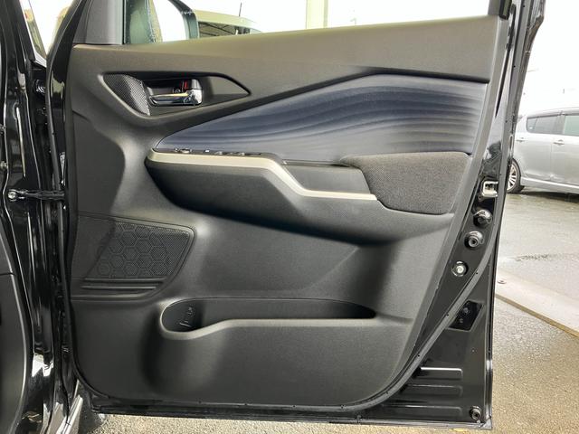 ソリオ ＨＹＢＲＩＤ　ＭＸ　衝突軽減ブレーキ　ナビゲ－ション　純正ナビ　Ｂｌｕｅｔｏｏｔｈ　オートライト　スライドドア　プッシュスタート　シートヒーター　オートエアコン　スズキセーフティーサポート　衝突被害軽減システム　横滑り防止機能　衝突安全ボディ（29枚目）