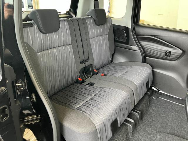 ソリオ ＨＹＢＲＩＤ　ＭＸ　衝突軽減ブレーキ　ナビゲ－ション　純正ナビ　Ｂｌｕｅｔｏｏｔｈ　オートライト　スライドドア　プッシュスタート　シートヒーター　オートエアコン　スズキセーフティーサポート　衝突被害軽減システム　横滑り防止機能　衝突安全ボディ（30枚目）