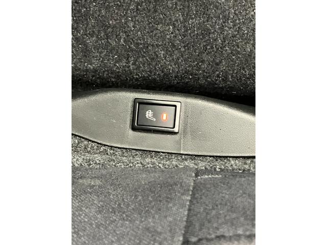 ソリオ ＨＹＢＲＩＤ　ＭＸ　衝突軽減ブレーキ　ナビゲ－ション　純正ナビ　Ｂｌｕｅｔｏｏｔｈ　オートライト　スライドドア　プッシュスタート　シートヒーター　オートエアコン　スズキセーフティーサポート　衝突被害軽減システム　横滑り防止機能　衝突安全ボディ（49枚目）