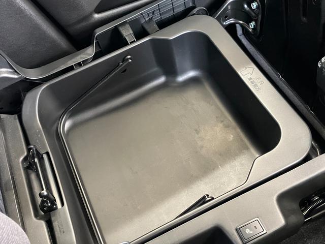 ソリオ ＨＹＢＲＩＤ　ＭＸ　衝突軽減ブレーキ　ナビゲ－ション　純正ナビ　Ｂｌｕｅｔｏｏｔｈ　オートライト　スライドドア　プッシュスタート　シートヒーター　オートエアコン　スズキセーフティーサポート　衝突被害軽減システム　横滑り防止機能　衝突安全ボディ（53枚目）