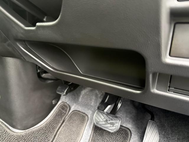 ワゴンＲ ＦＸ　４型　衝突軽減ブレーキ　ＣＤプレーヤー　プッシュスタート　シートヒーター　オートエアコン　スズキセーフティーサポート　衝突被害軽減システム　衝突安全ボディ　盗難防止システム（15枚目）