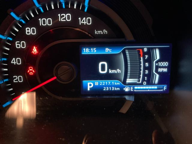 ハスラー ＨＹＢＲＩＤ　Ｇ　３型　衝突軽減ブレーキ　純正ナビゲーション　純正ナビ　オートライト　バックカメラ　Ｂｌｕｅｔｏｏｔｈ　プッシュスタート　オートエアコン　シートヒーター　スズキセーフティーサポート　衝突被害軽減システム　衝突安全ボディ　アイドリングストップ（4枚目）