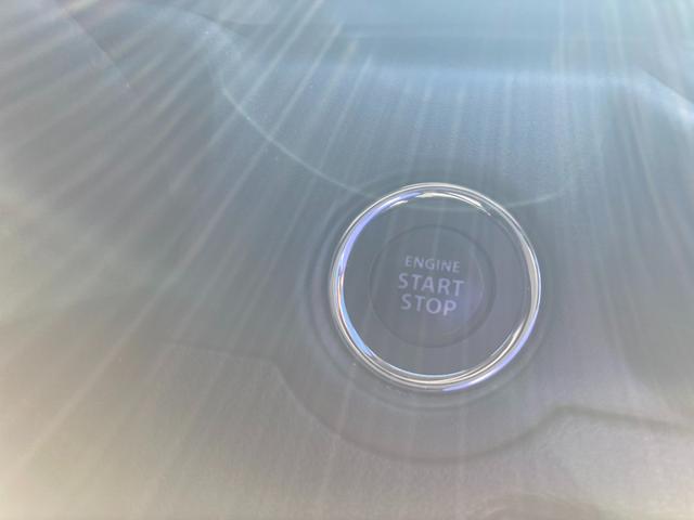 ソリオ ＨＹＢＲＩＤ　ＳＺ　２型　衝突軽減ブレーキ　ナビゲーション　純正ナビ　Ｂｌｕｅｔｏｏｔｈ　オートライト　スライドドア　プッシュスタート　オートエアコン　シートヒーター　スズキセーフティーサポート　衝突被害軽減システム　アイドリングストップ　衝突安全ボディ（7枚目）