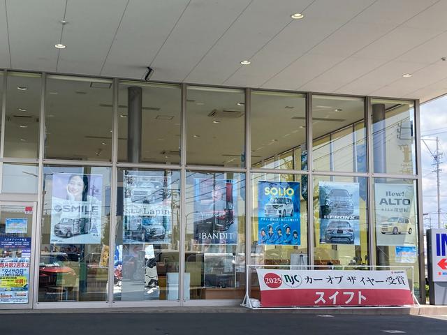 ソリオ ＨＹＢＲＩＤ　ＳＺ　２型　衝突軽減ブレーキ　ナビゲーション　純正ナビ　Ｂｌｕｅｔｏｏｔｈ　オートライト　スライドドア　プッシュスタート　オートエアコン　シートヒーター　スズキセーフティーサポート　衝突被害軽減システム　アイドリングストップ　衝突安全ボディ（29枚目）