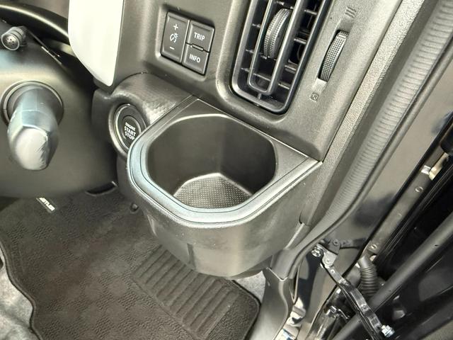 ハスラー ＨＹＢＲＩＤ　Ｇ　２型　衝突軽減ブレーキ　ナビゲーション　純正ナビ　オートライト　Ｂｌｕｅｔｏｏｔｈ　プッシュスタート　シートヒーター　オートエアコン　スズキセーフティーサポート　衝突被害軽減システム　衝突被害軽減システム　盗難防止システム　衝突安全ボディ（28枚目）