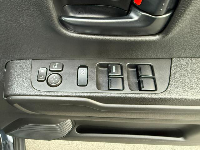 ハスラー ＨＹＢＲＩＤ　Ｇ　２型　衝突軽減ブレーキ　ナビゲーション　純正ナビ　オートライト　Ｂｌｕｅｔｏｏｔｈ　プッシュスタート　シートヒーター　オートエアコン　スズキセーフティーサポート　衝突被害軽減システム　衝突被害軽減システム　盗難防止システム　衝突安全ボディ（29枚目）