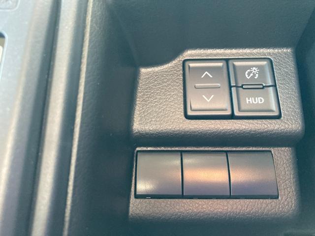 アルト ＨＹＢＲＩＤ　Ｘ　３型　衝突軽減ブレーキ　全方位カメラ　オートライト　プッシュスタート　スズキセーフティーサポート　衝突被害軽減システム　　アイドリングストップ　衝突安全ボディ　盗難防止システム（11枚目）