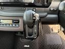 ソリオバンディット バンディット　ＨＹＢＲＩＤ　ＭＶ　全方位カメラ付ナビ　純正ナビ　オートライト　Ｂｌｕｅｔｏｏｔｈ　プッシュスタート　オートエアコン　スズキセーフティーサポート　衝突被害軽減システム　衝突安全ボディ　盗難防止システム　アイドリングストップ（7枚目）