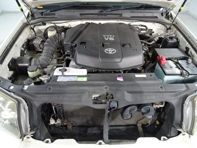 SSR-Xリミテッド ワンオーナー HDDナビ ETC 純正アルミホイール 走行距離32,000km 4,000cc 4WD(17枚目)