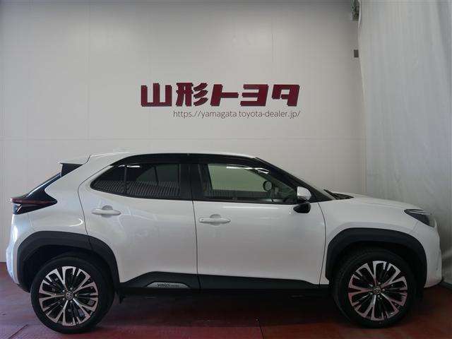 ヤリスクロス ハイブリッドZ 4WD ミュージックプレイヤー接続可 バックカメラ 衝突被害軽減システム ETC ドラレコ LEDヘッドランプ ワンオーナー(3枚目)