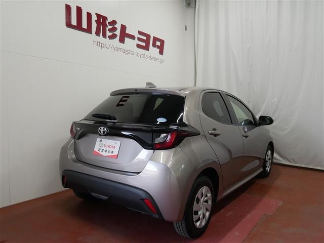 ヤリス G メモリーナビ ミュージックプレイヤー接続可 バックカメラ 衝突被害軽減システム ETC(4枚目)