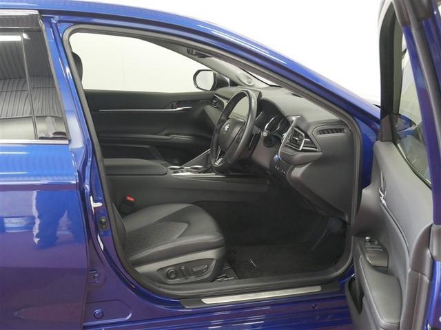 カムリ ＷＳレザーパッケージ　革シート　フルセグ　メモリーナビ　ＤＶＤ再生　ミュージックプレイヤー接続可　バックカメラ　衝突被害軽減システム　ＥＴＣ　ＬＥＤヘッドランプ　ワンオーナー（5枚目）