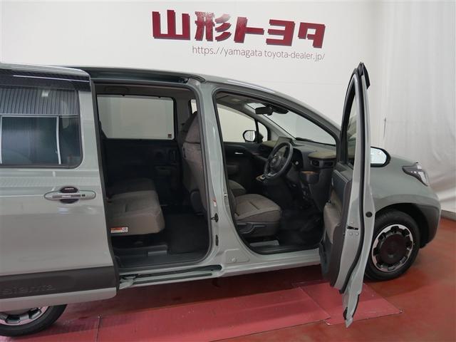 シエンタ ハイブリッドＺ　４ＷＤ　フルセグ　メモリーナビ　ミュージックプレイヤー接続可　バックカメラ　衝突被害軽減システム　ＥＴＣ　両側電動スライド　ＬＥＤヘッドランプ　ウオークスルー　ワンオーナー（5枚目）