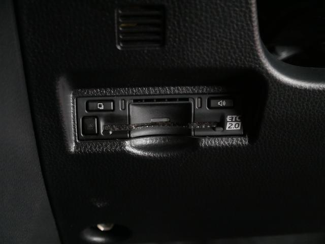 ヴォクシー S-G 4WD フルセグ メモリーナビ DVD再生 ミュージックプレイヤー接続可 後席モニター バックカメラ 衝突被害軽減システム ETC 両側電動スライド LEDヘッドランプ ウオークスルー 乗車定員8人(22枚目)