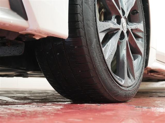 カローラツーリング ハイブリッド　ダブルバイビー　フルセグ　メモリーナビ　ミュージックプレイヤー接続可　バックカメラ　衝突被害軽減システム　ＥＴＣ　ＬＥＤヘッドランプ　ワンオーナー（15枚目）