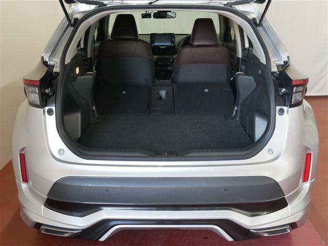 ヤリスクロス Z 4WD フルセグ ミュージックプレイヤー接続可 バックカメラ 衝突被害軽減システム LEDヘッドランプ ワンオーナー フルエアロ(8枚目)