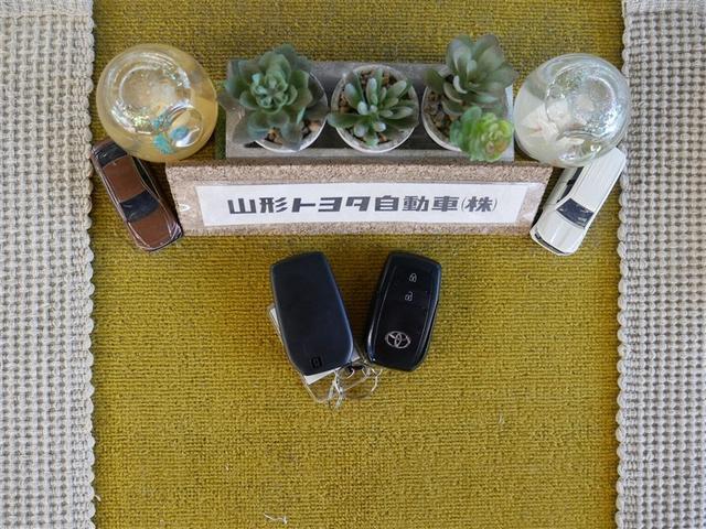 ヤリスクロス Z 4WD フルセグ ミュージックプレイヤー接続可 バックカメラ 衝突被害軽減システム LEDヘッドランプ ワンオーナー フルエアロ(31枚目)