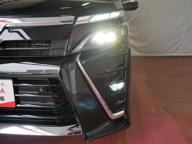 ヴォクシー ZS 煌III フルセグ メモリーナビ DVD再生 後席モニター バックカメラ 衝突被害軽減システム ETC 両側電動スライド LEDヘッドランプ ウオークスルー 乗車定員7人 3列シート ワンオーナー(11枚目)