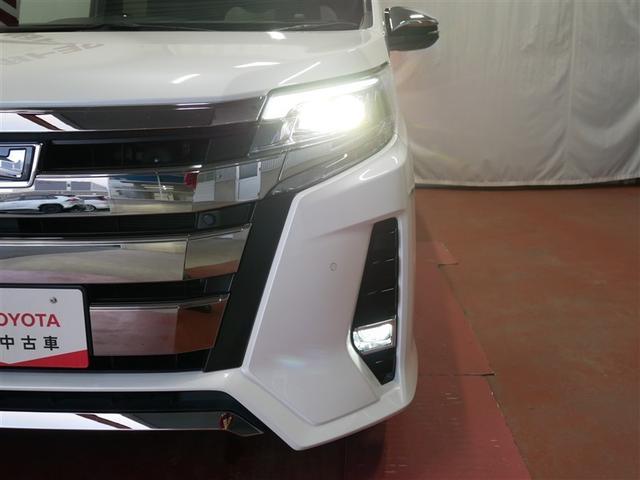 ノア Si ダブルバイビー フルセグ メモリーナビ DVD再生 バックカメラ 衝突被害軽減システム ETC 両側電動スライド LEDヘッドランプ ウオークスルー ワンオーナー アイドリングストップ(9枚目)