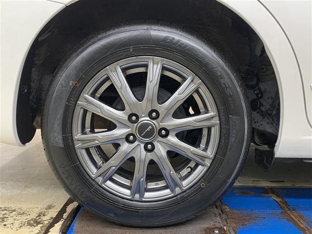 プレミオ １．５Ｆ　Ｌパッケージ　ワンセグ　メモリーナビ　ミュージックプレイヤー接続可　バックカメラ　ワンオーナー（12枚目）